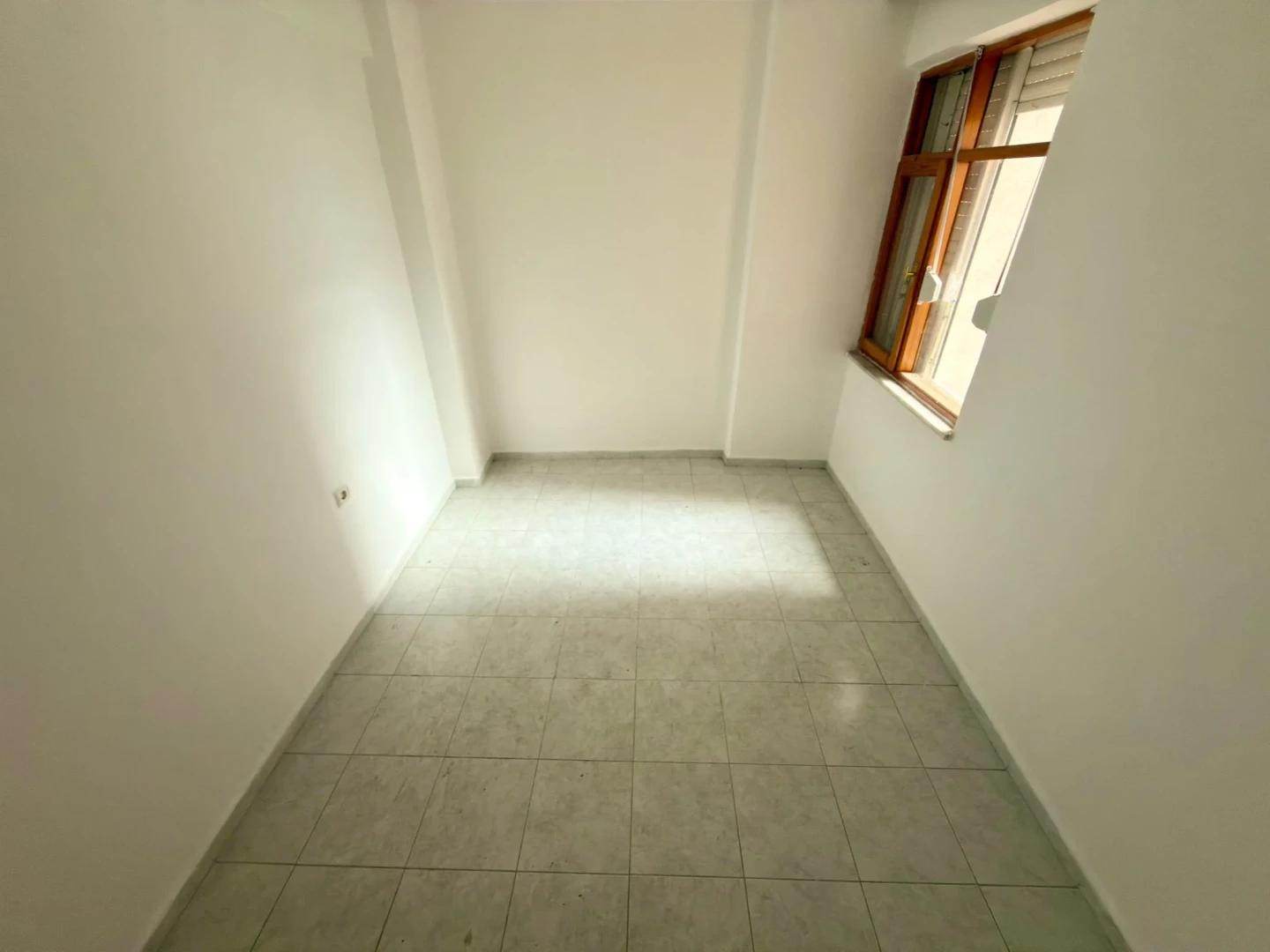YÜKSELDEN MERKEZDE FIRSAT AYRI MUTFAK ARAKAT SATILIK 2+1 DAİRE