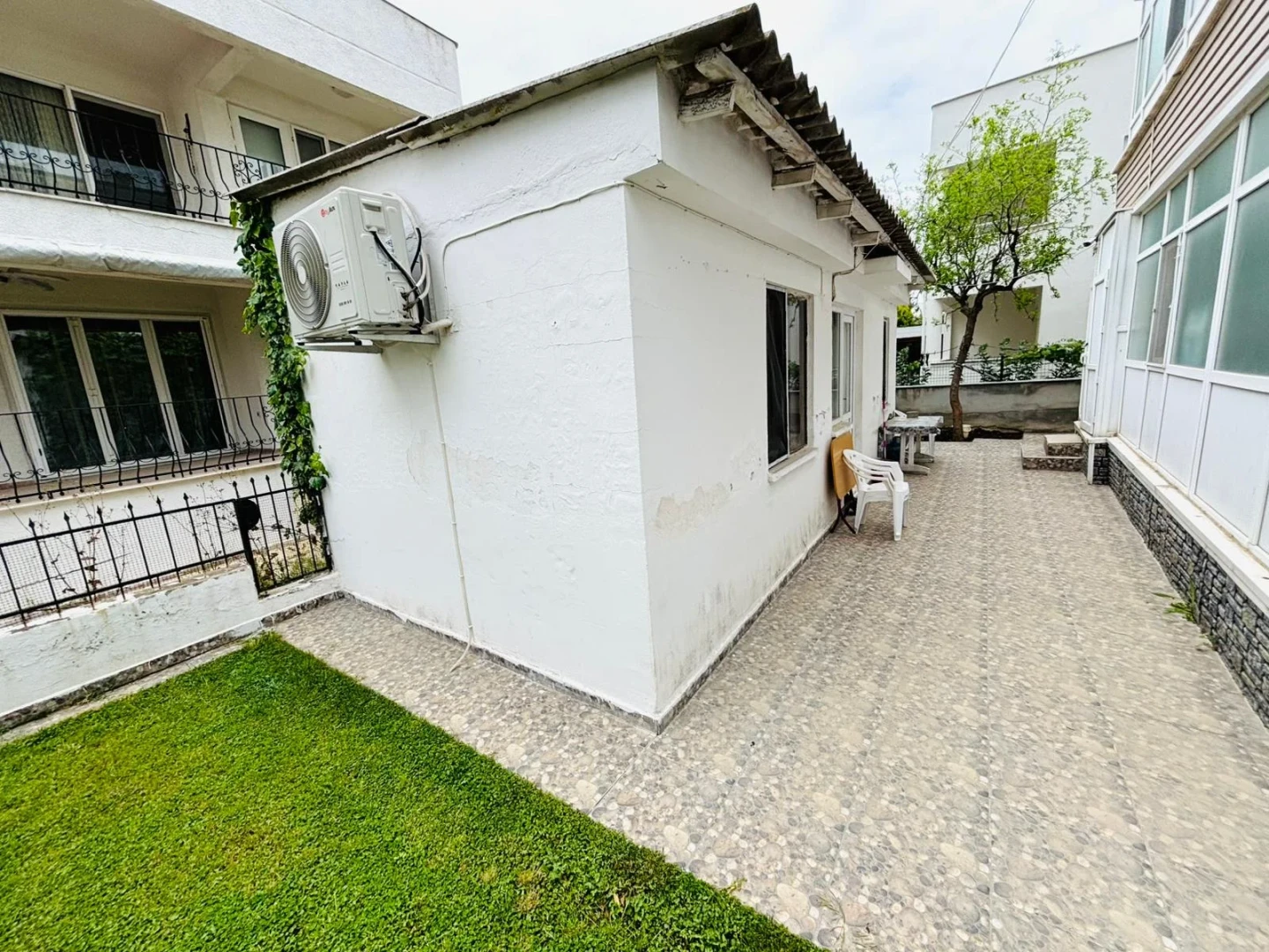 TEK YETKİ YÜKSELDEN YENİ MAHALLEDE FULL DENİZ MANZARA 3+1 DAİRE