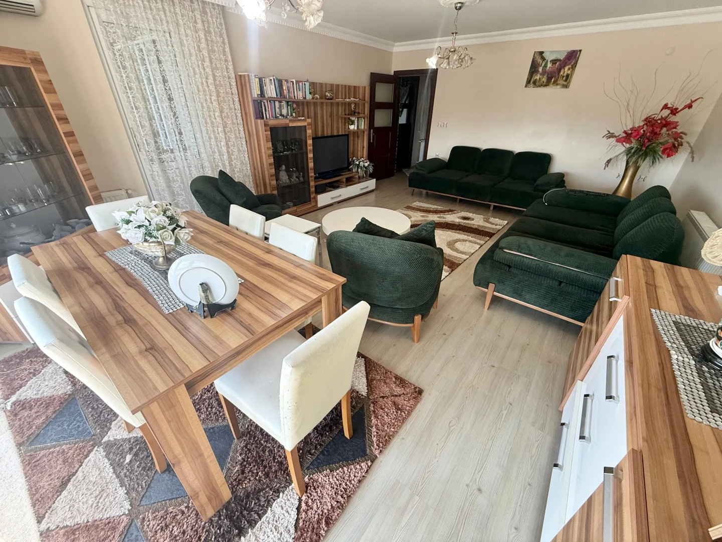 彡YÜKSEL'DEN KADIKÖY'DE HARİKA 3+1 DAİRE DOĞALGAZLI ARAKAT!彡