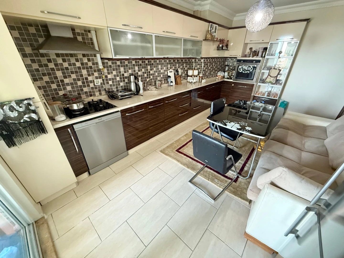 彡YÜKSEL'DEN KADIKÖY'DE HARİKA 3+1 DAİRE DOĞALGAZLI ARAKAT!彡
