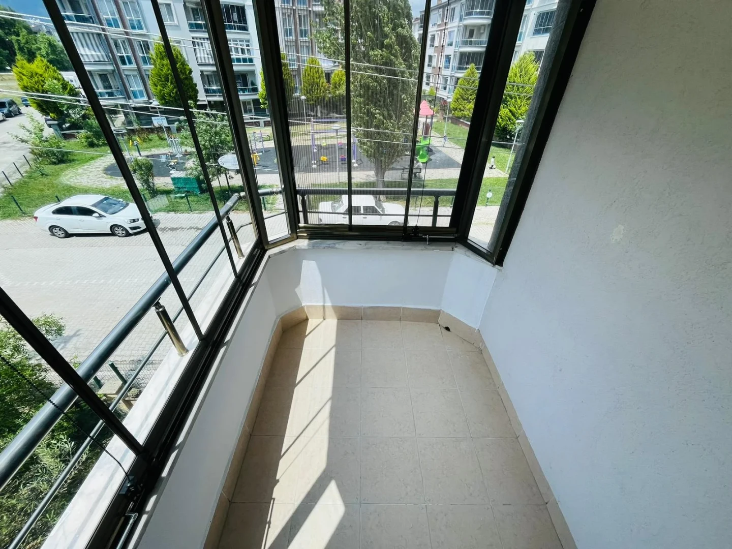 YÜKSEL'DEN İKİZÇAY'DA FULL KREDİLİ AYRI MUTFAK ÖNCEPHE 3+1 DAİRE