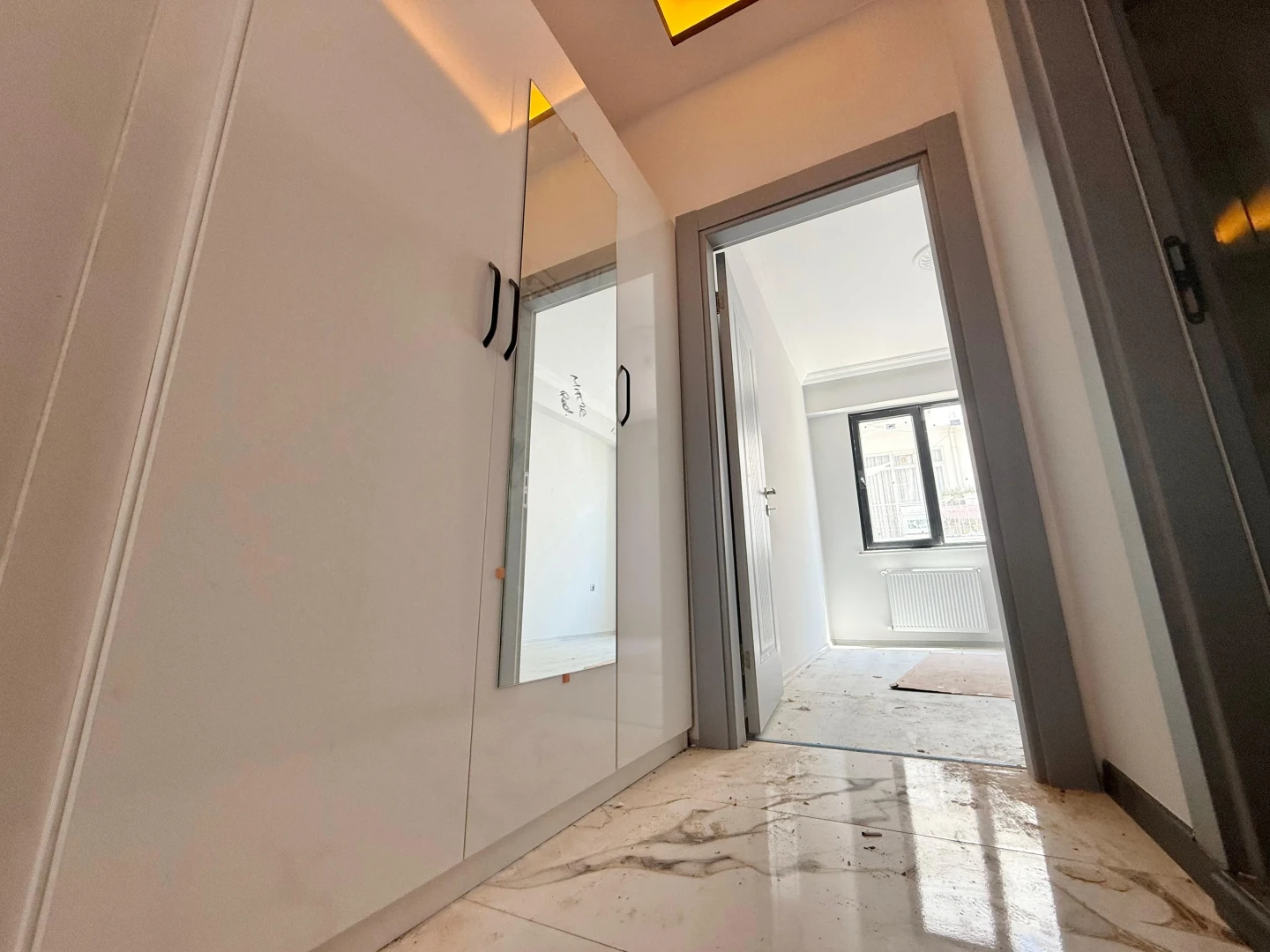 ⫸YÜKSEL'DEN EDREMİT'TE ARAKAT SIFIR EMSALSİZ 1+1 DAİRE ⫸