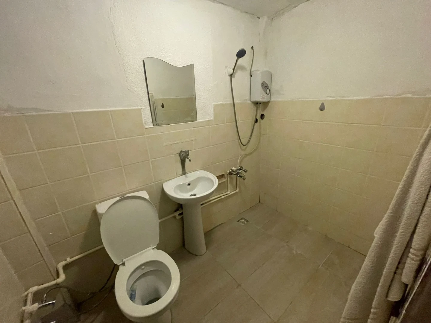 YÜKSEL'DEN EDREMİT MERKEZ'DE 3+1 KAPALI MUTFAKLI MÜSTAKİL DAİRE