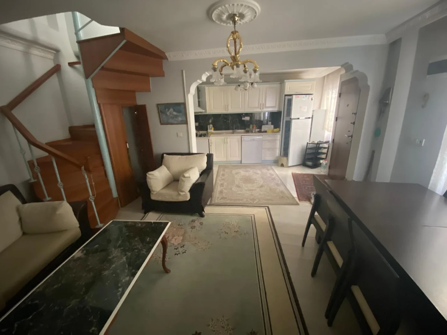 YÜKSEL'DEN EDREMİT MERKEZ'DE 2+1 FULL EŞYALI MÜSTAKİL DAİRE