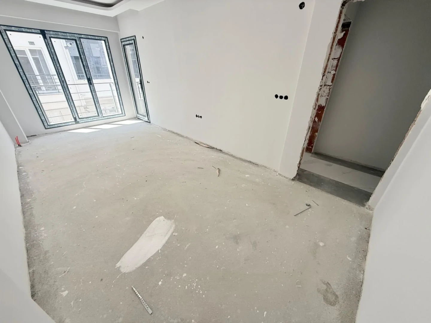 YÜKSEL'DEN EDREMİT'TE 1 AYA TESLİM ÖN CEPHE 2+1 LÜX DAİRE