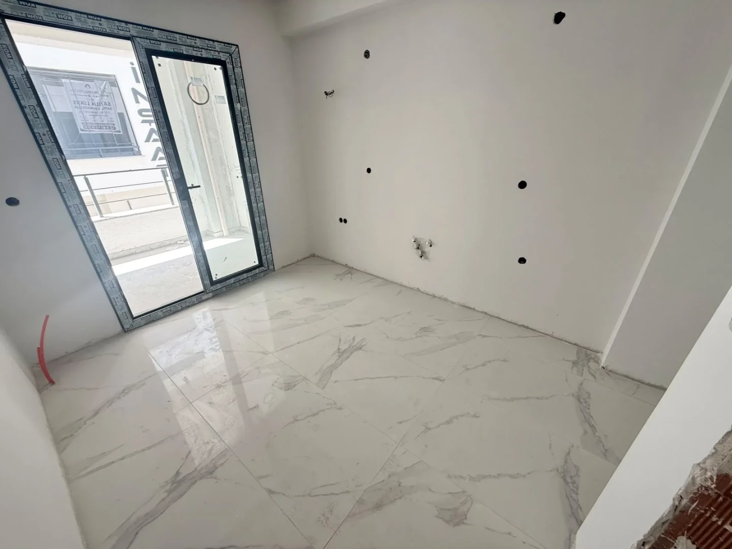 YÜKSEL'DEN EDREMİT'TE 1 AYA TESLİM ÖN CEPHE 2+1 LÜX DAİRE