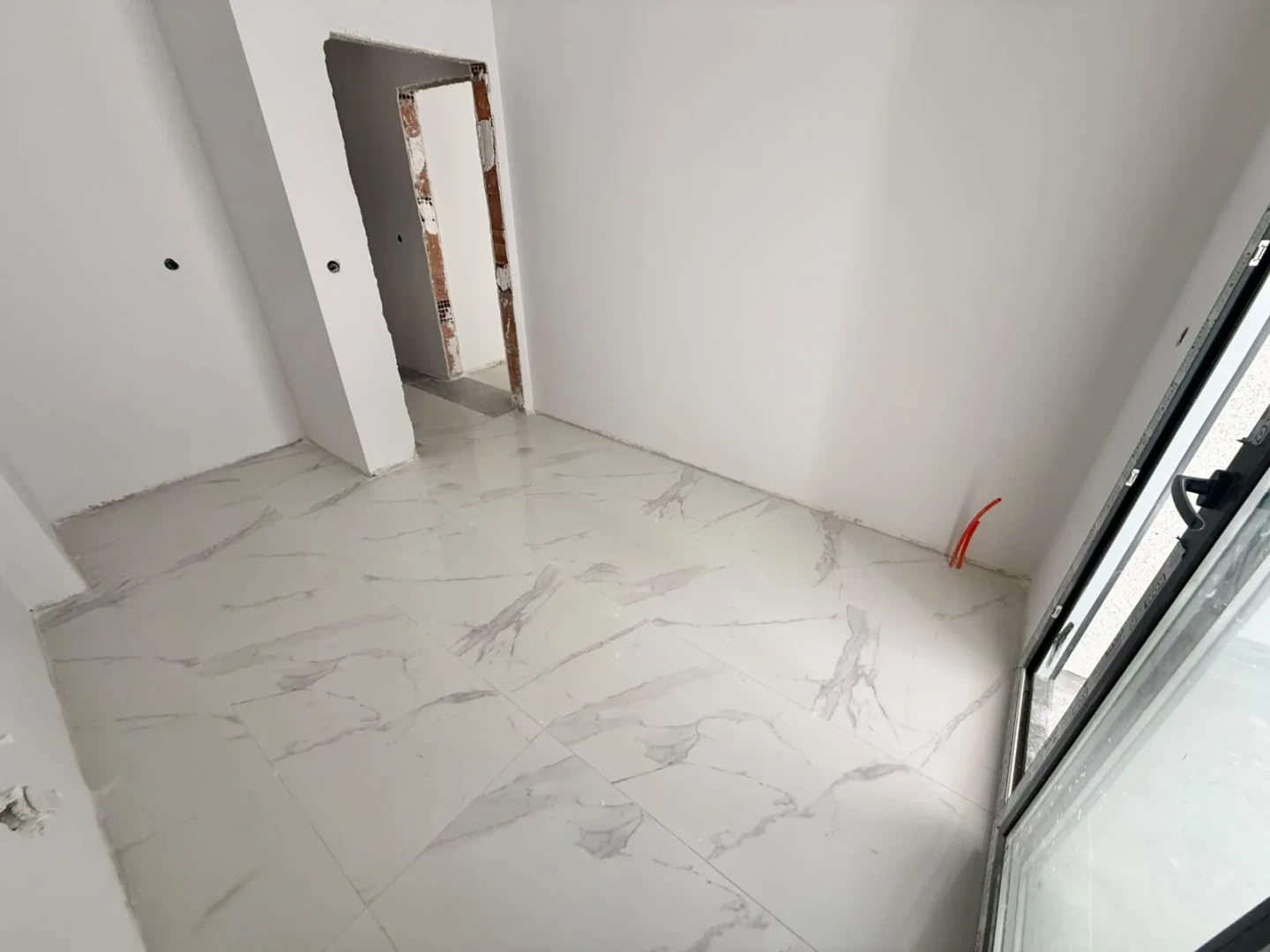 YÜKSEL'DEN EDREMİT'TE 1 AYA TESLİM ÖN CEPHE 2+1 LÜX DAİRE