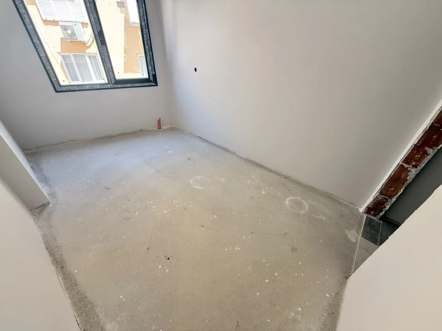 YÜKSEL'DEN EDREMİT'TE 1 AYA TESLİM DOĞALGAZLI 1+1 LÜX SATILK DAİRE