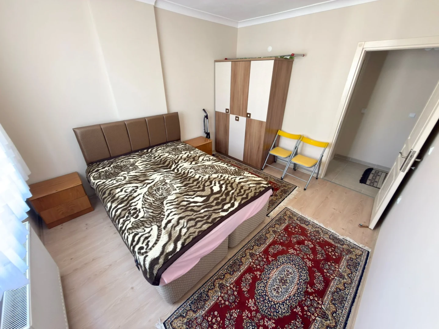 YÜKSELDEN AKÇAYDAN FULL ÖN CEPHE DOĞALGAZLI AYRI MUTFAK 2+1DAİRE