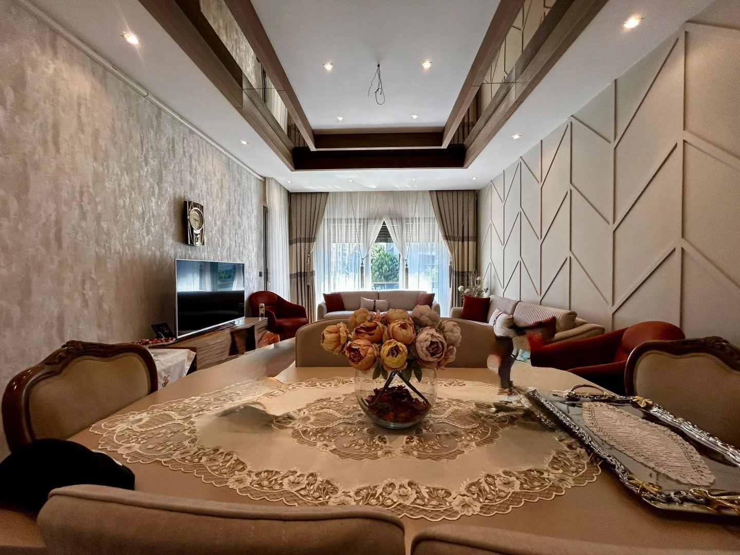 YÜKSEL'DEN SOĞANYEMEZ'DE YERDEN ISITMALI PRESTİJLİ 3+1 LÜX DAİRE