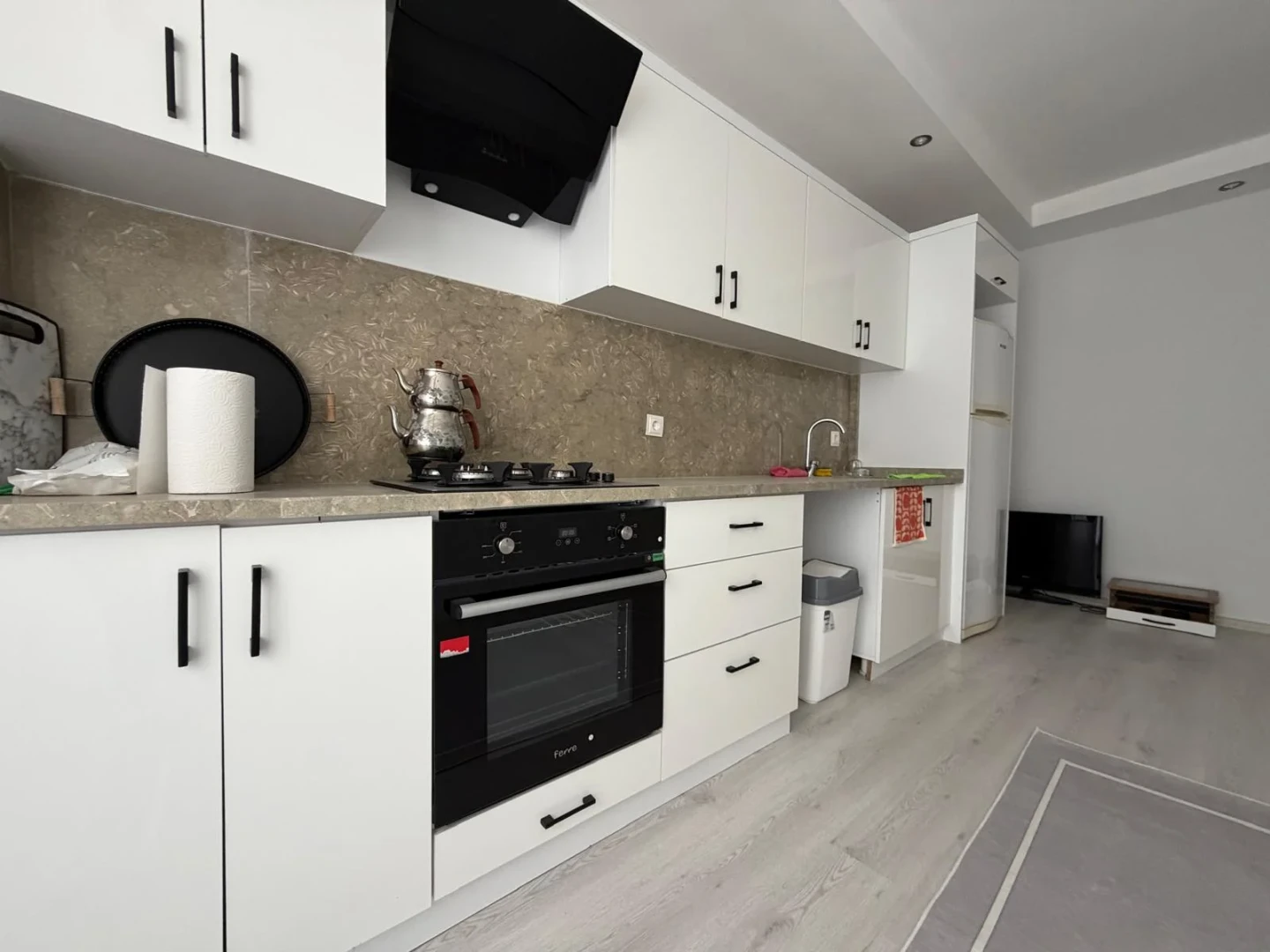 YÜKSEL'DEN SIFIR BİNADA EŞYALI 1+1 KAPALI MUTFAKLI DOĞALGAZLI SATILIK DAİRE