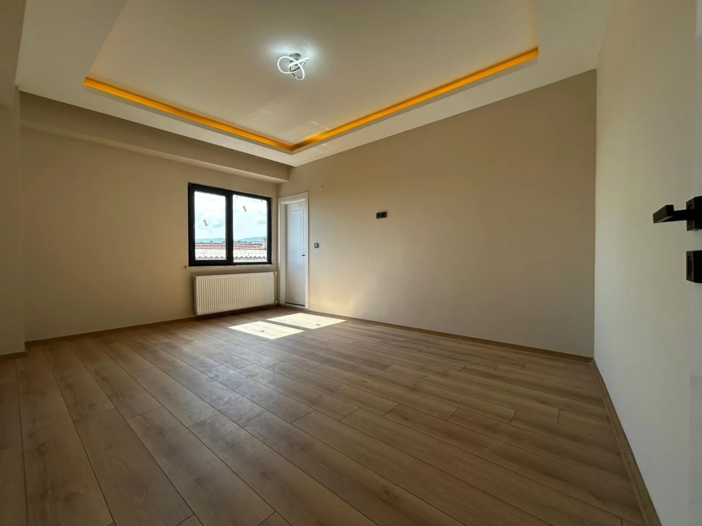 YÜKSEL'DEN TURHANBEY'DE KAPALI OTOPARKLI 220m² 3+1 DUBLEKS
