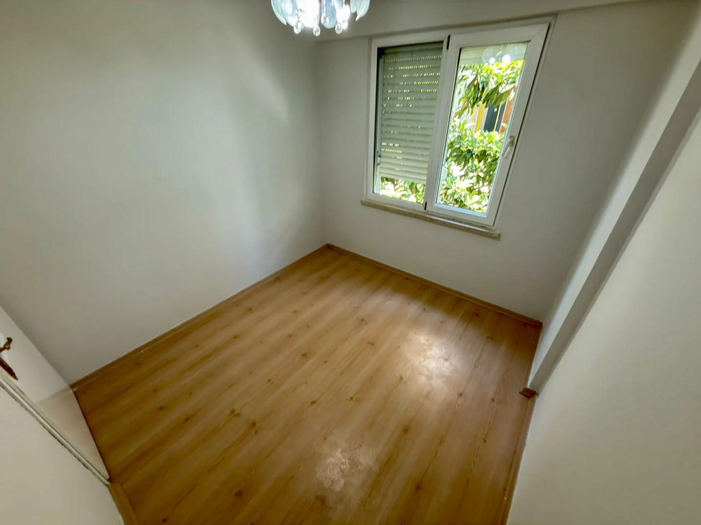 YÜKSELDEN DENİZE 200 METRE ARAKAT ÖN CEPHE SATILIK 2+1 DAİRE