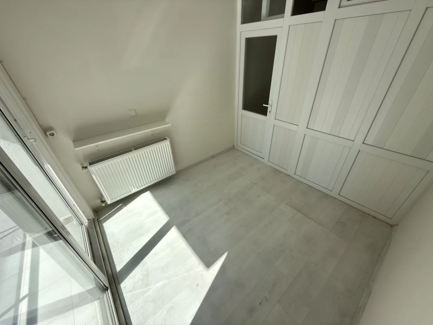 YÜKSELDEN SARIKIZDA ŞOK FİYATA DOĞALGAZLI SATILIK 2+1FERAH DAİRE