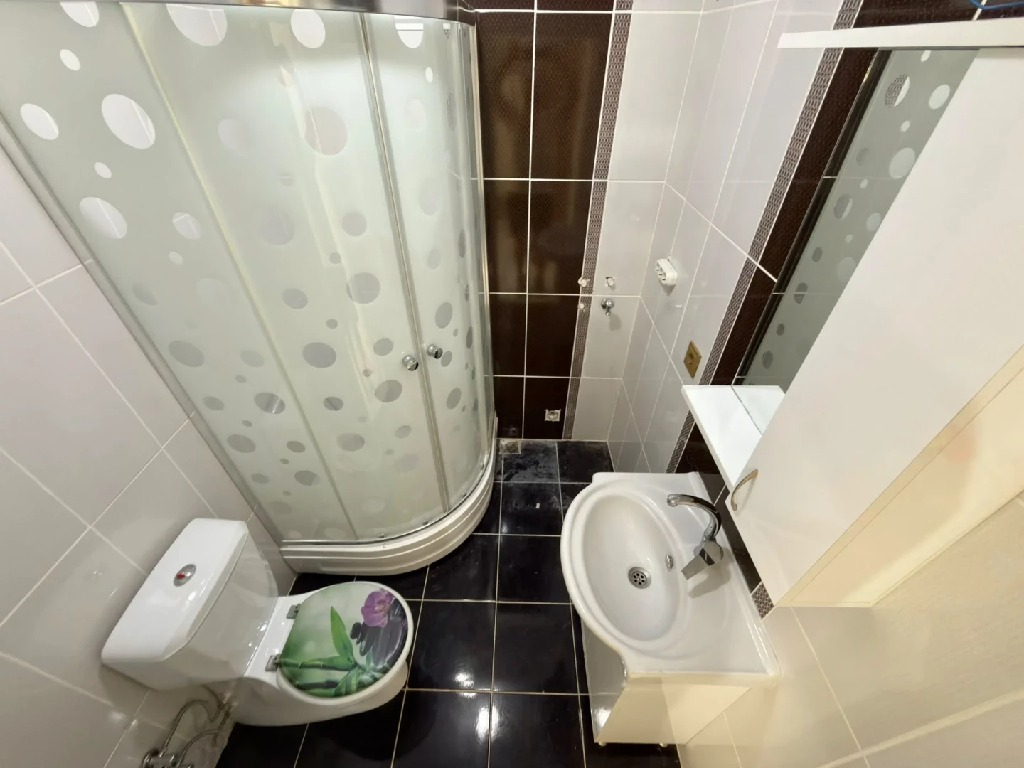 YÜKSELDEN SARIKIZDA ŞOK FİYATA DOĞALGAZLI SATILIK 2+1FERAH DAİRE