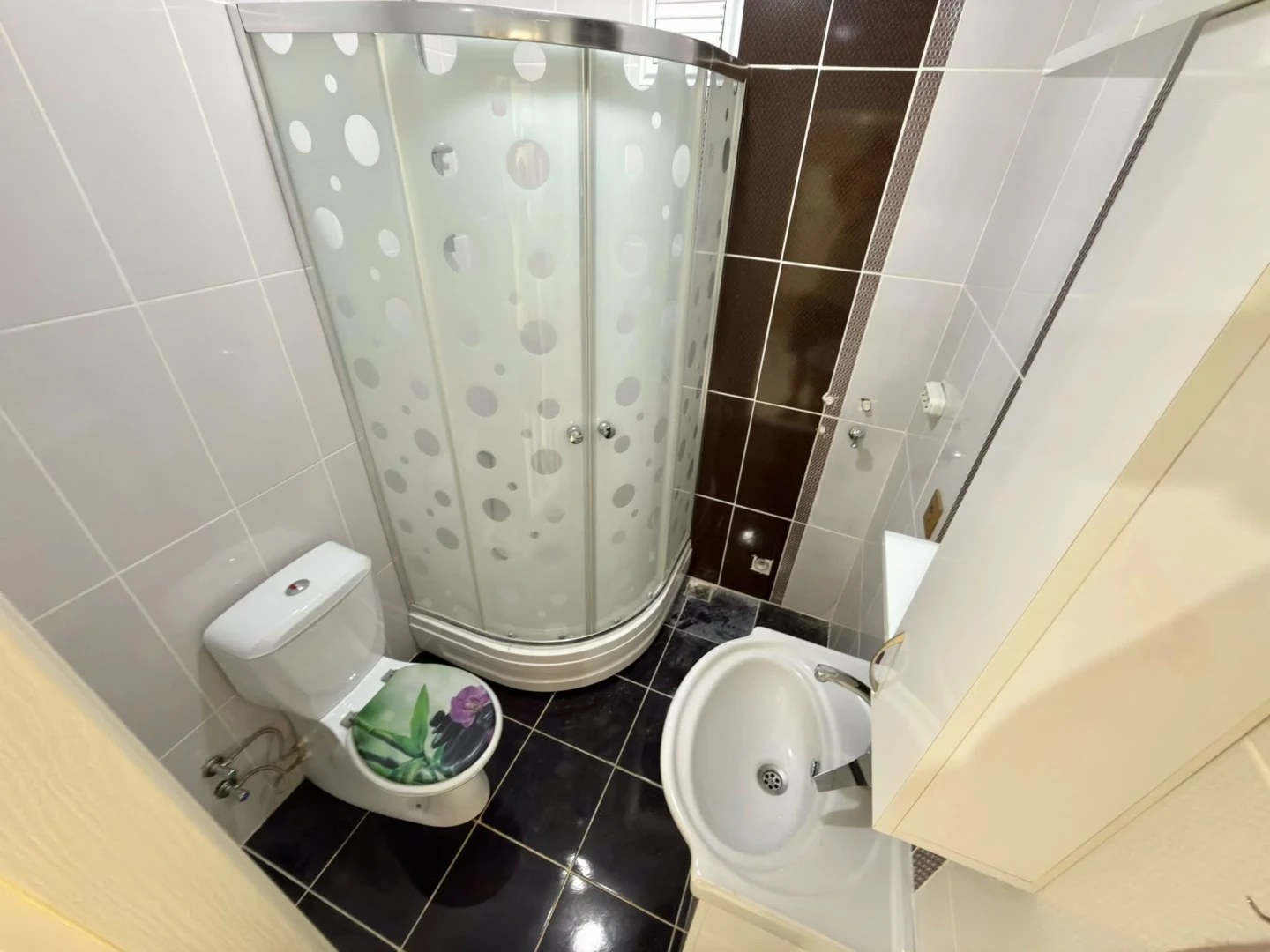 YÜKSELDEN SARIKIZDA ŞOK FİYATA DOĞALGAZLI SATILIK 2+1FERAH DAİRE