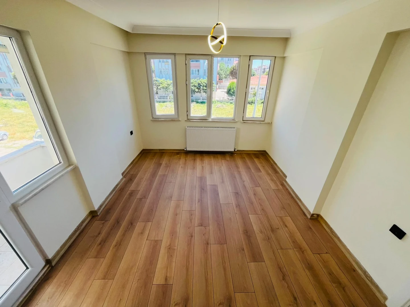 YÜKSELDEN ALTINKUMDA ÖN CEPHE HAMAMLI ULTRA LÜX SATILIK 3+1DAİRE