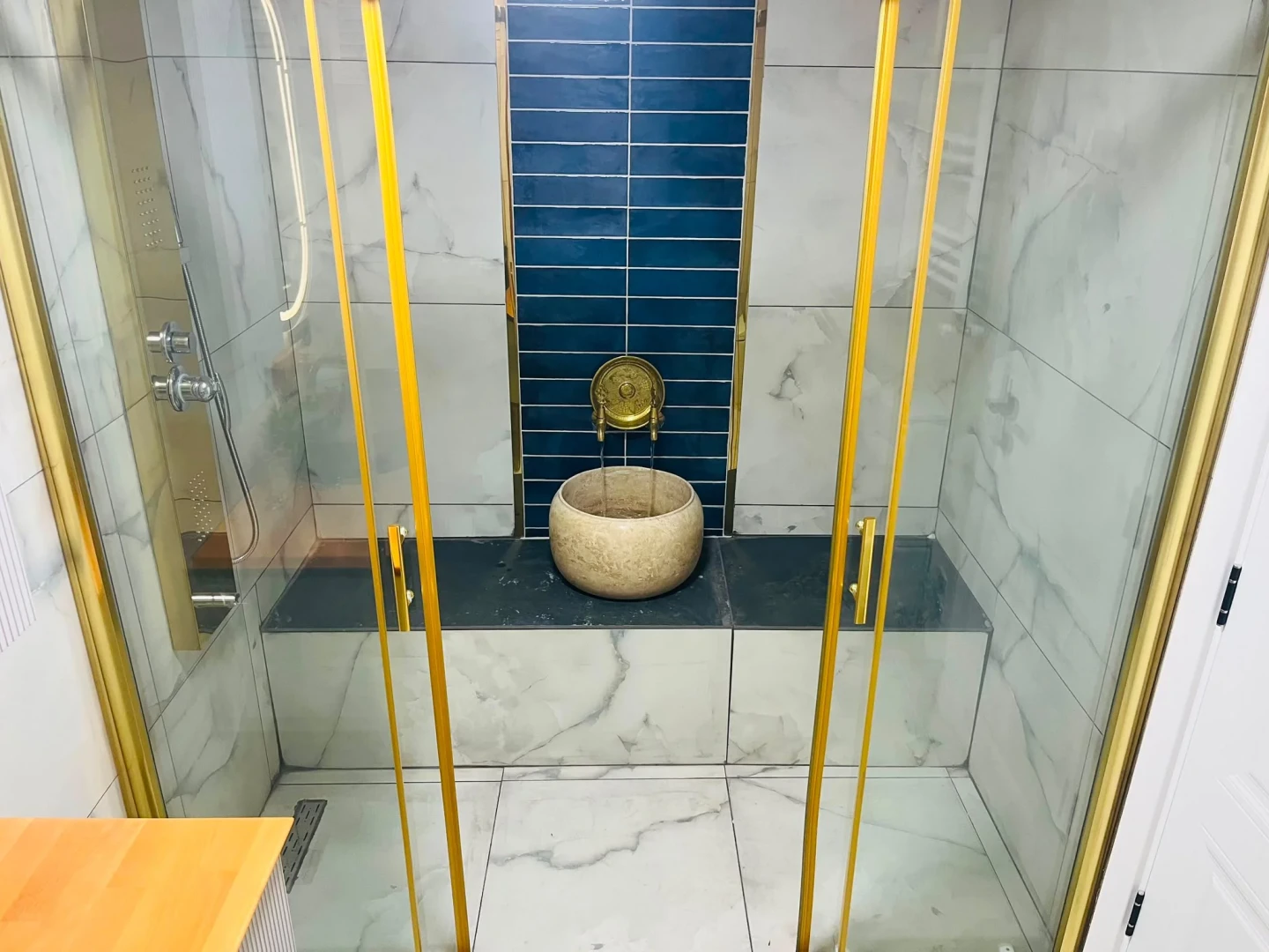YÜKSELDEN ALTINKUMDA ÖN CEPHE HAMAMLI ULTRA LÜX SATILIK 3+1DAİRE