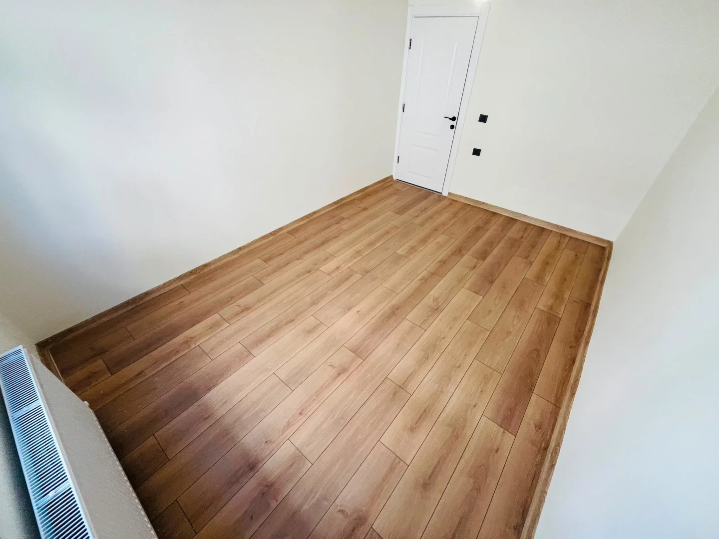 YÜKSELDEN ALTINKUMDA ÖN CEPHE HAMAMLI ULTRA LÜX SATILIK 3+1DAİRE