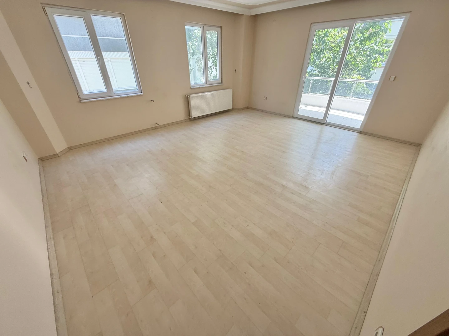 YETKİSİ YÜKSEL'DEN YÜKSEK KREDİLİ AYRI MUTFAK D.GAZLI 2+1 DAİRE