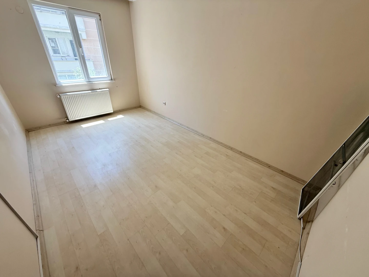 YETKİSİ YÜKSEL'DEN YÜKSEK KREDİLİ AYRI MUTFAK D.GAZLI 2+1 DAİRE