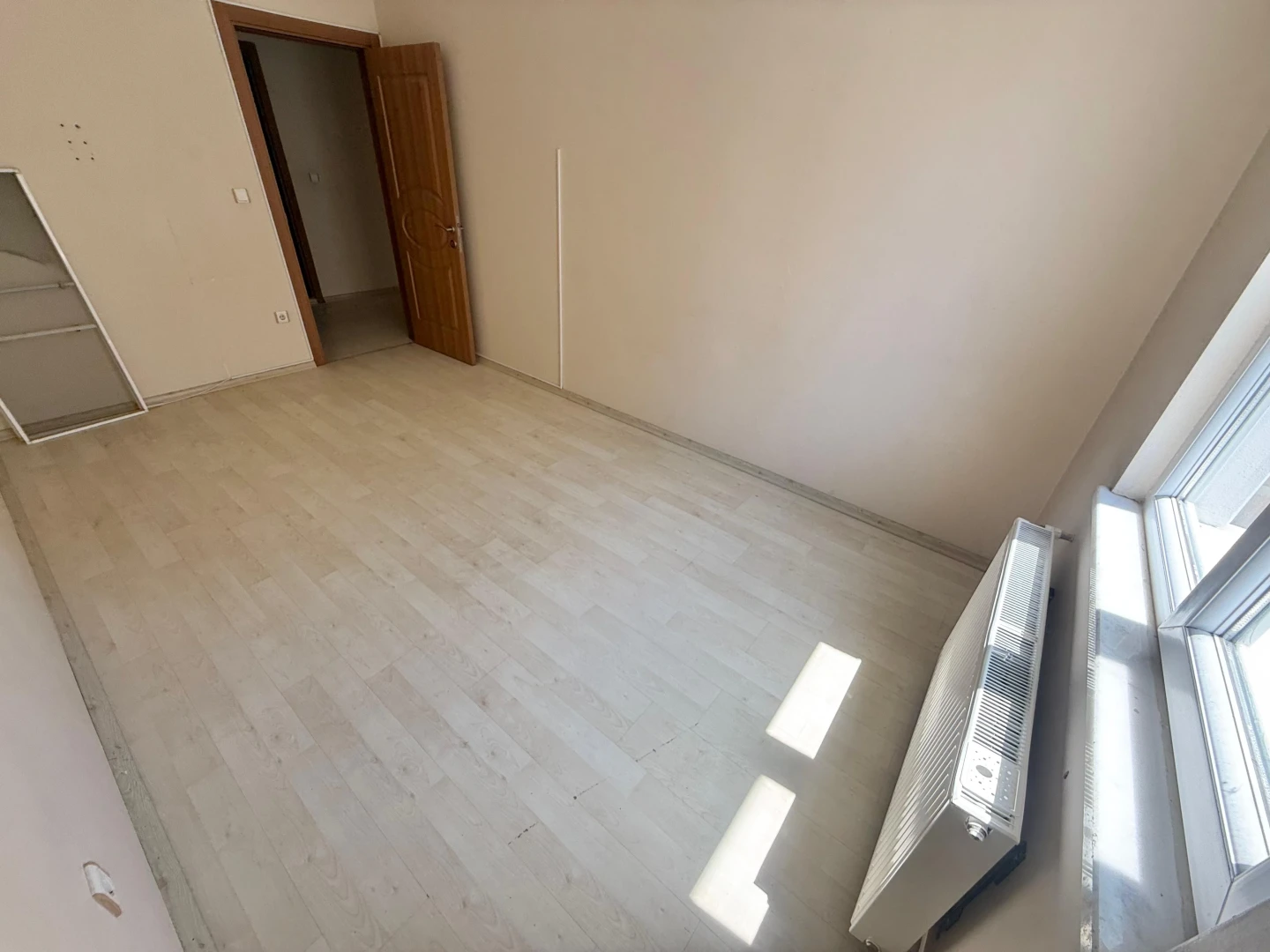 YETKİSİ YÜKSEL'DEN YÜKSEK KREDİLİ AYRI MUTFAK D.GAZLI 2+1 DAİRE