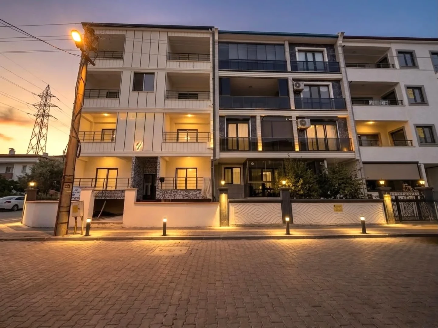 彡YÜKSEL'DEN KADIKÖY'DE FIRSAT SIFIR ÖNCEPHE 2+1 DAİRE彡