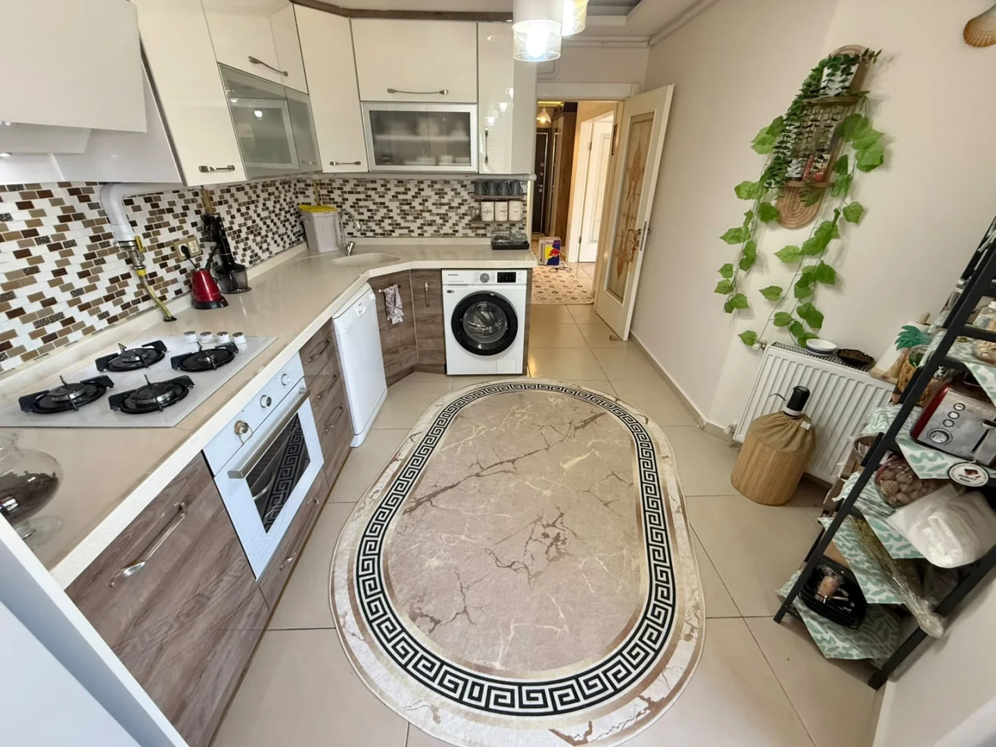 YÜKSEL'DEN KADIKÖY'DE NOVADA'YA 200MT-KAPALI MUTFAKLI 2+1 DAİRE