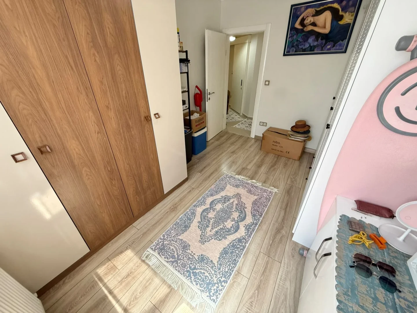YÜKSEL'DEN KADIKÖY'DE NOVADA'YA 200MT-KAPALI MUTFAKLI 2+1 DAİRE
