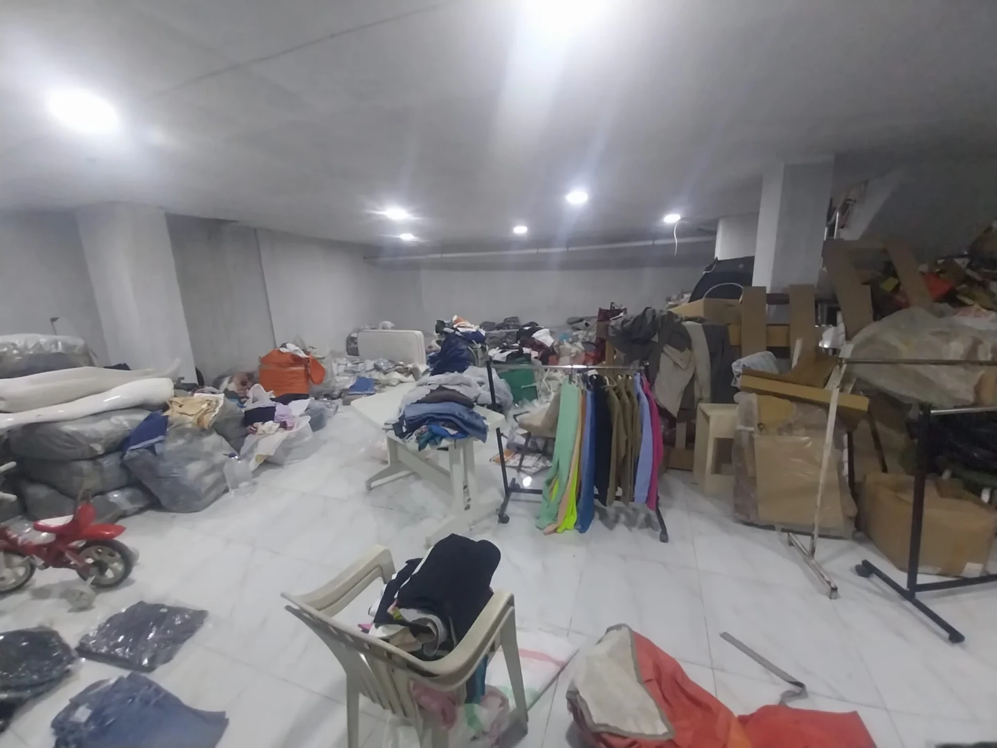 YETKİSİ YÜKSEL'DEN KADIKÖY'DE AVM YAKINI SATILIK KÖŞE DÜKKAN