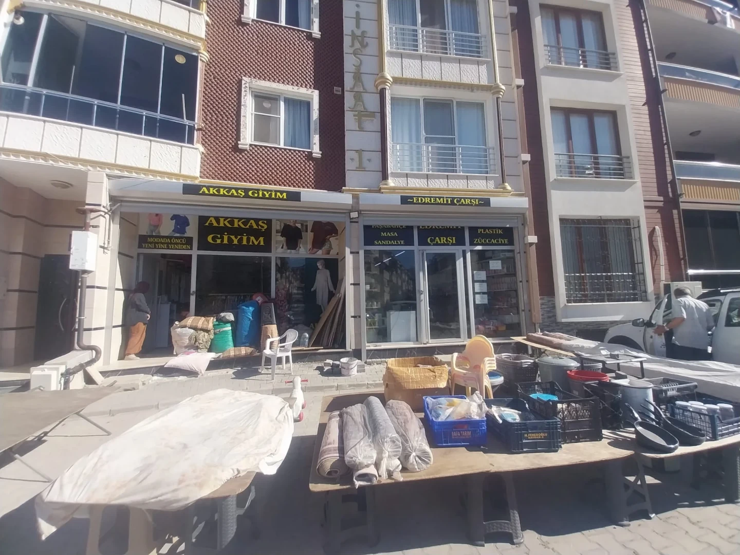 YETKİSİ YÜKSEL'DEN KADIKÖY'DE AVM YAKINI SATILIK KÖŞE DÜKKAN