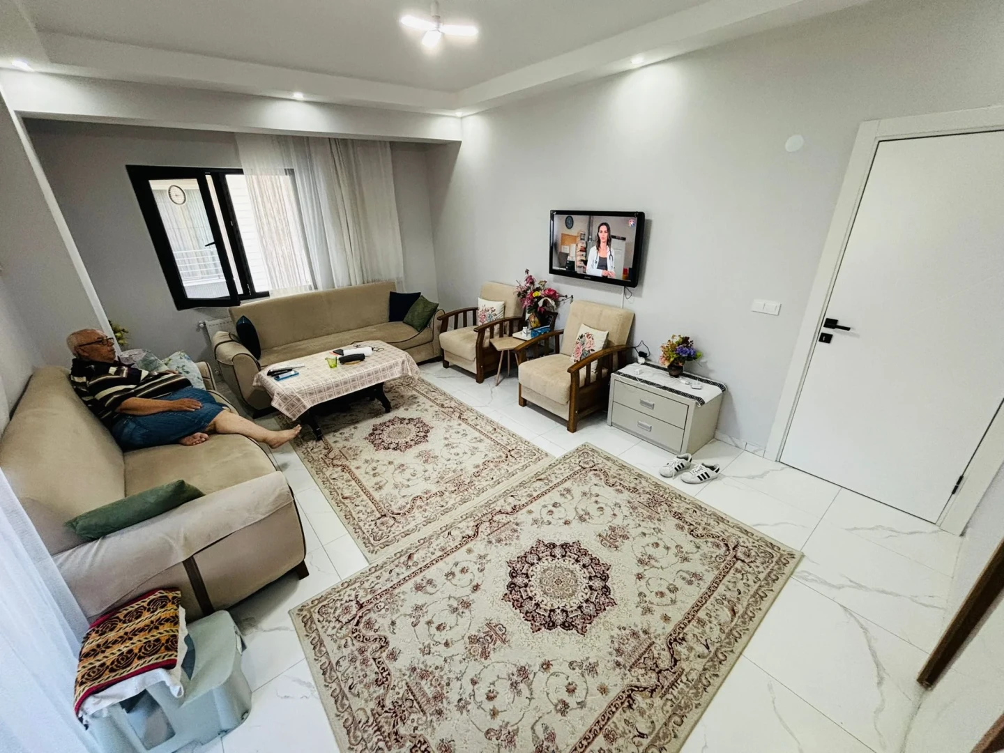 YÜKSELDEN ALTINKUMDA KOMBİLİ OTOPARKLI AL OTUR! 2+1 SIFIR DAİRE