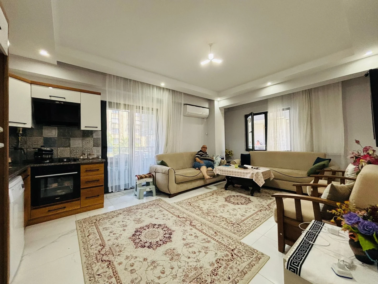 YÜKSELDEN ALTINKUMDA KOMBİLİ OTOPARKLI AL OTUR! 2+1 SIFIR DAİRE