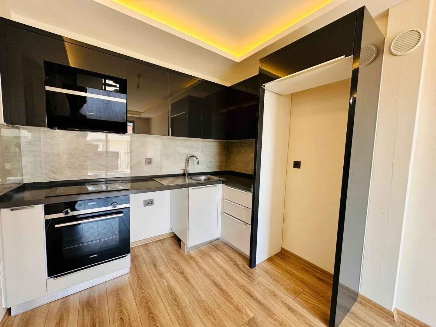 彡YÜKSEL'DEN İKİZÇAY'DA SİTE İÇİNDE SIFIR 1+1 LÜKS DAİRE 彡