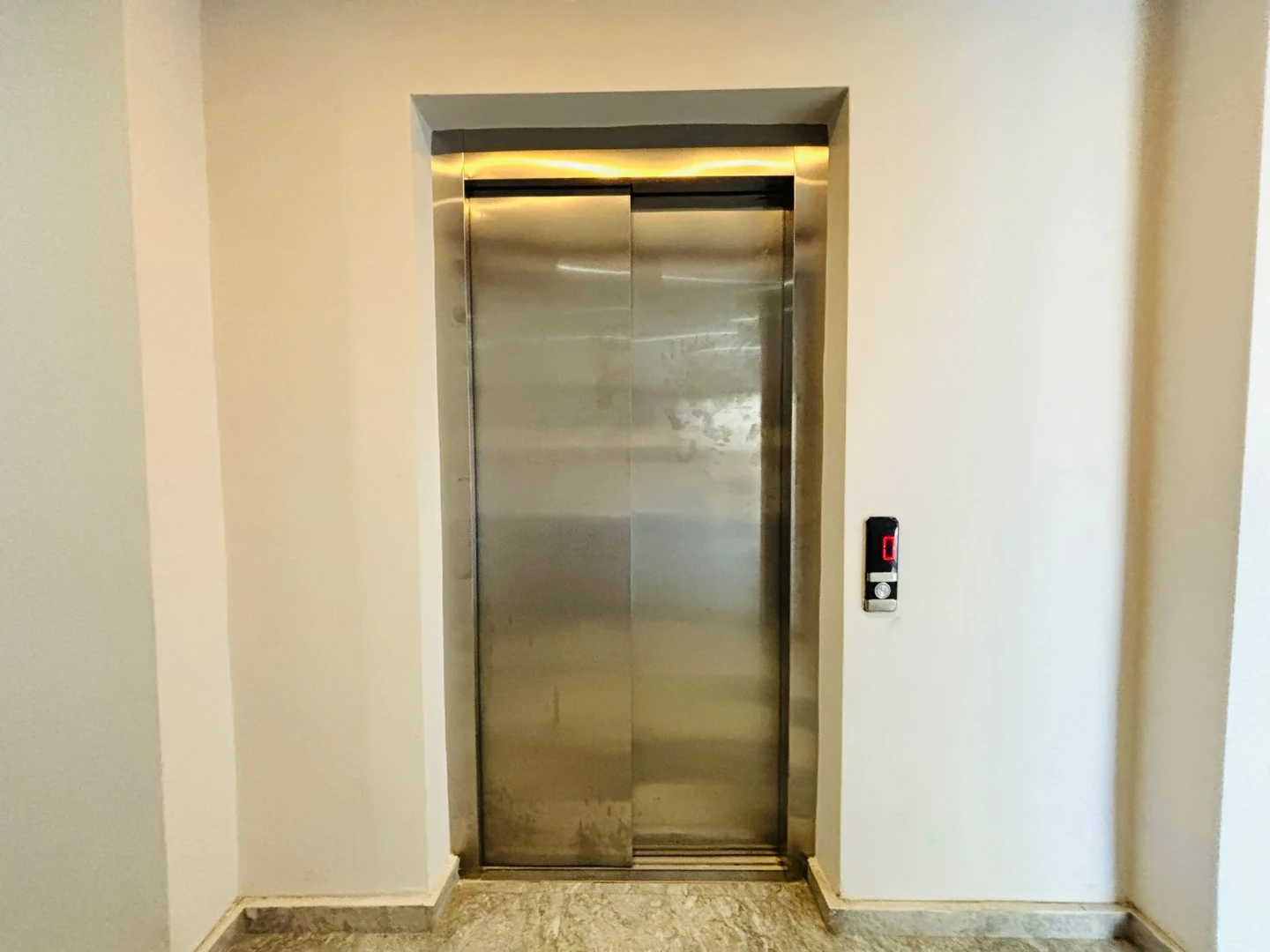 YÜKSELDEN ALTINKUMDA KOMBİLİ OTOPARKLI AL OTUR! 2+1 SIFIR DAİRE