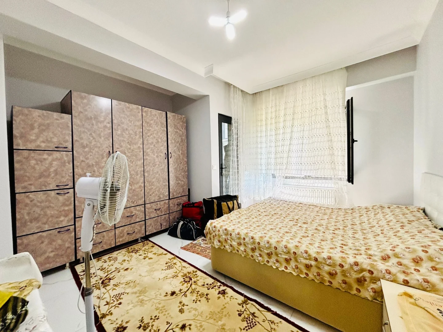 YÜKSELDEN ALTINKUMDA KOMBİLİ OTOPARKLI AL OTUR! 2+1 SIFIR DAİRE