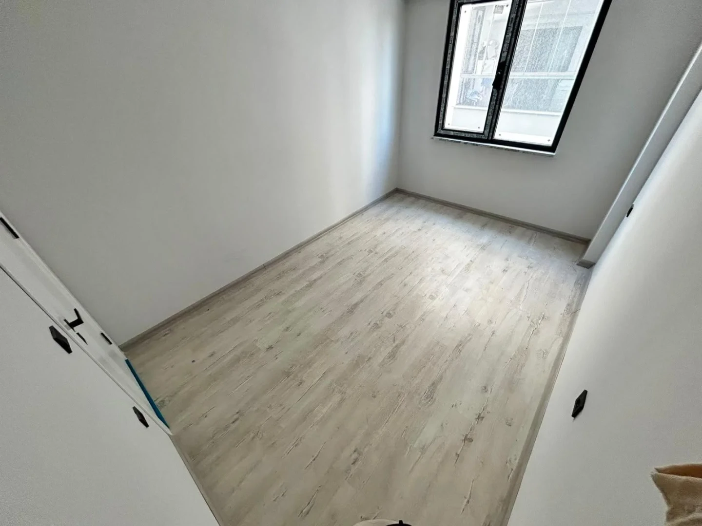 彡 YÜKSEL'DEN KADIKÖYDE GENİŞLİĞİ İLE FARK YARATAN 3+1 DAİRE 彡