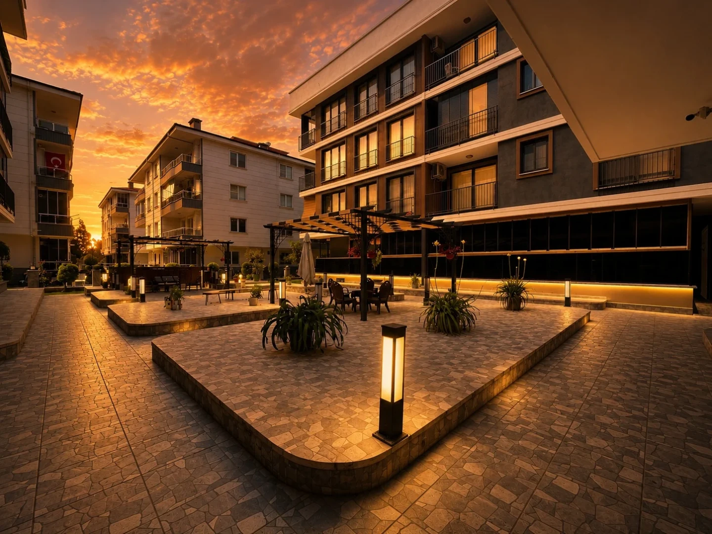 YÜKSEL'DEN İKİZÇAY'DA LÜX SİTE İÇİNDE FULL EŞYALI STÜDYO DAİRE