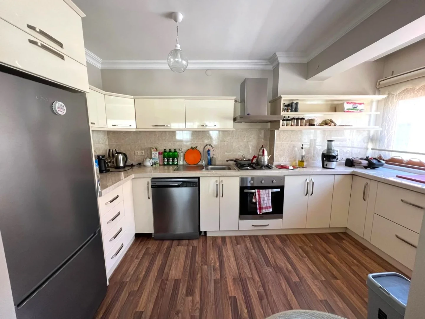 YÜKSELDEN ALTINKUMDA DENİZE 300m GENİŞ TERASLI 3+1FIRSAT DUBLEX