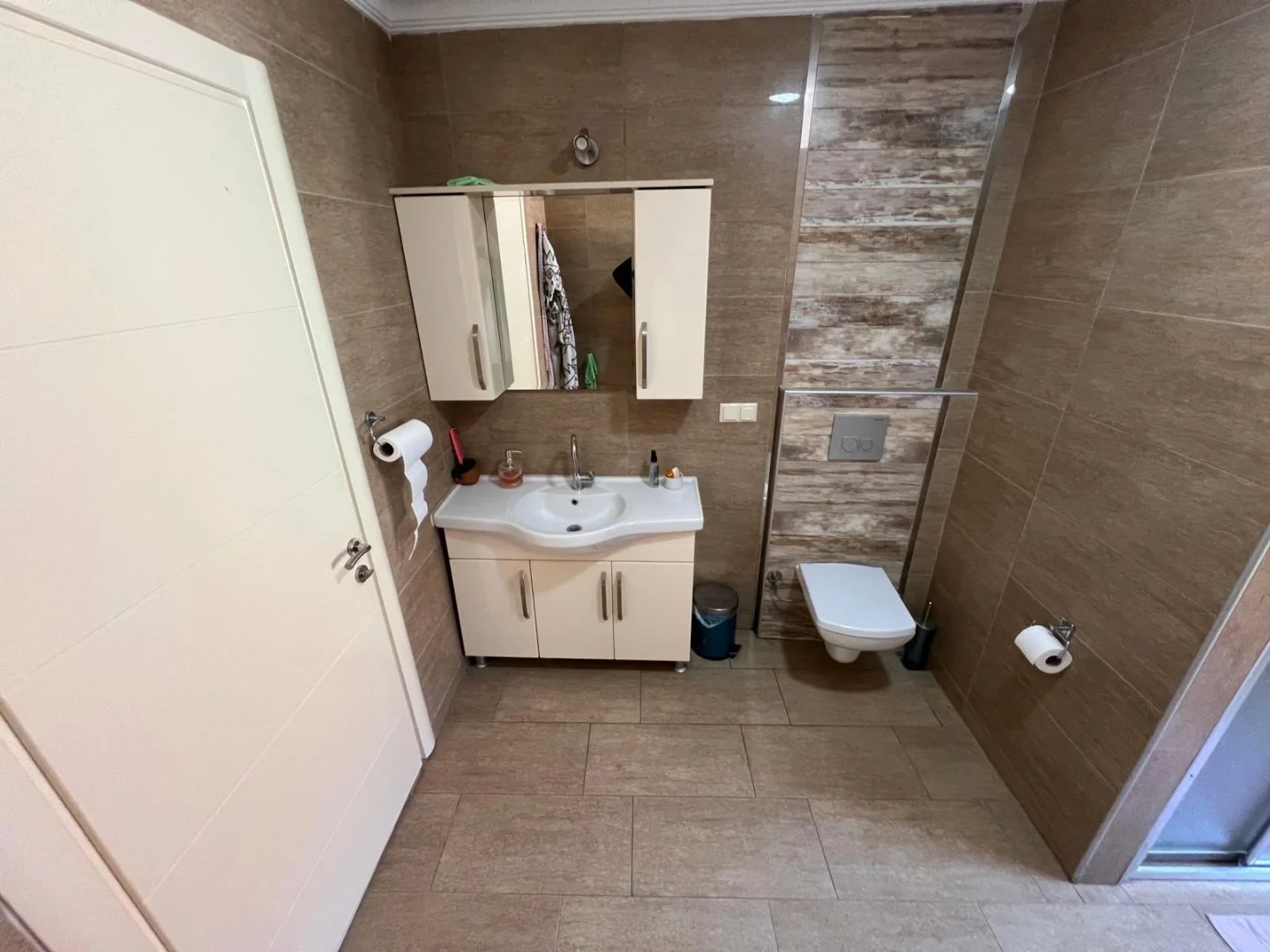 YÜKSELDEN ALTINKUMDA DENİZE 300m GENİŞ TERASLI 3+1FIRSAT DUBLEX