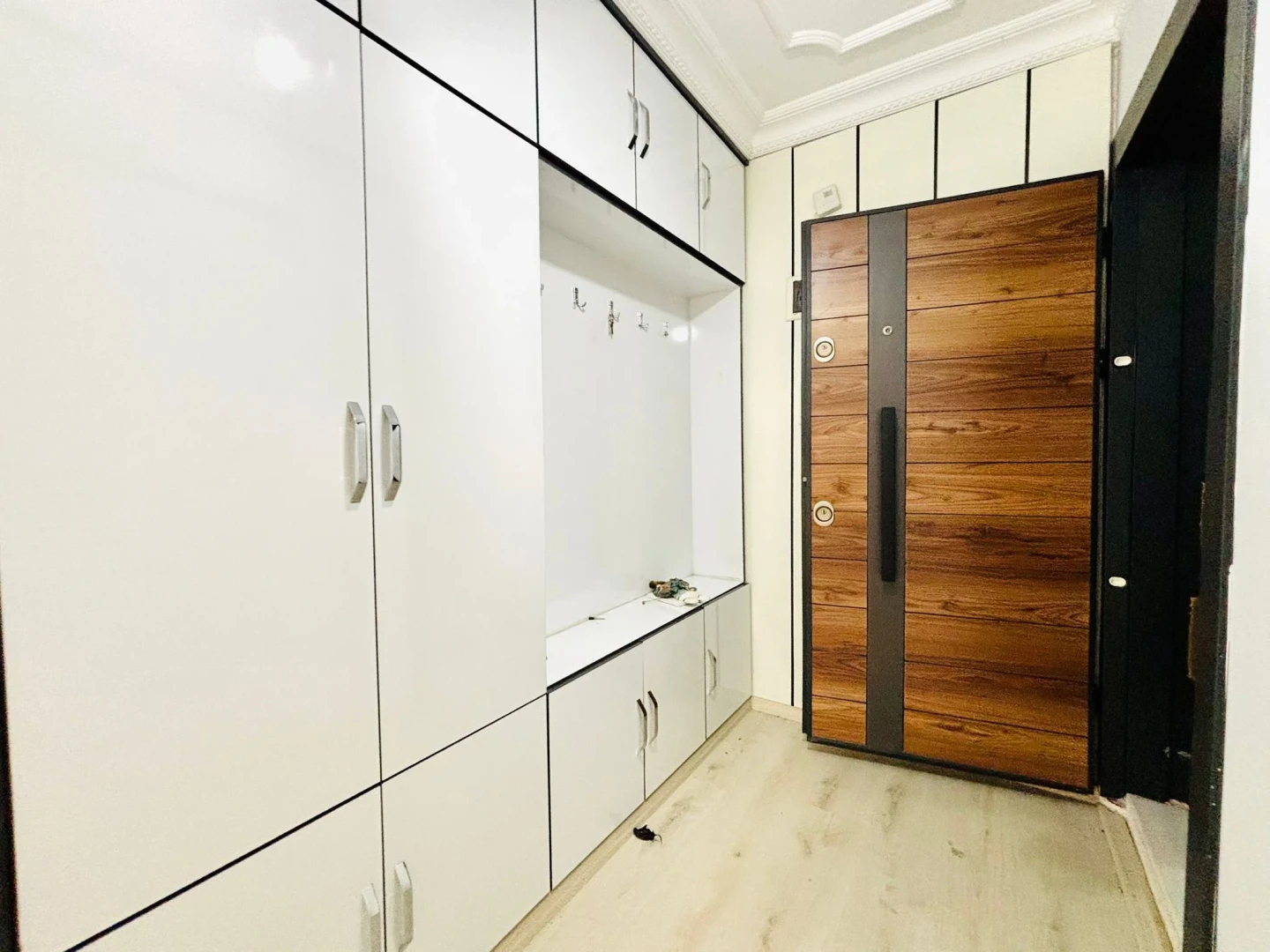 YÜKSELDEN ALTINKUMDA DENİZE 500 MT ÖN CEPHE ŞAHANE 3+1 DAİRE