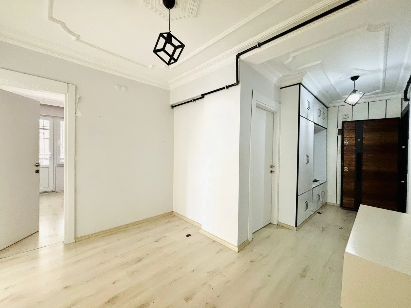 YÜKSELDEN ALTINKUMDA DENİZE 500 MT ÖN CEPHE ŞAHANE 3+1 DAİRE