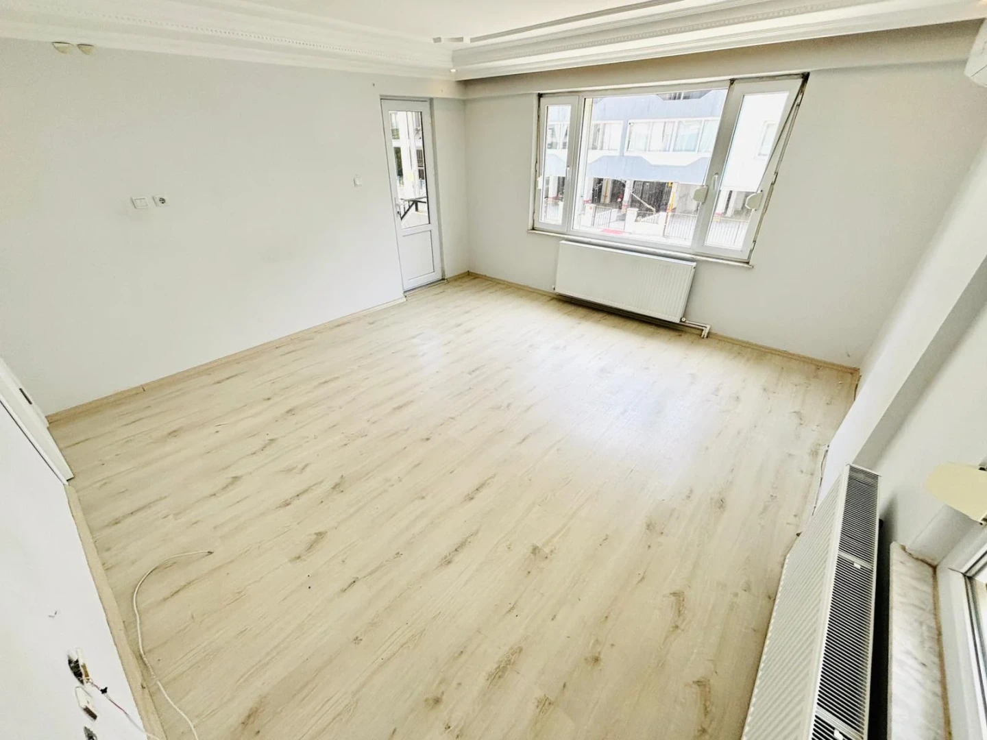 YÜKSELDEN ALTINKUMDA DENİZE 500 MT ÖN CEPHE ŞAHANE 3+1 DAİRE