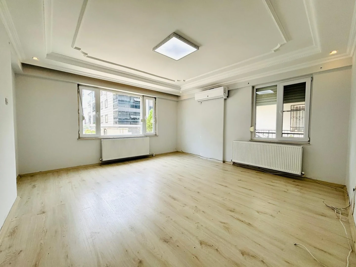 YÜKSELDEN ALTINKUMDA DENİZE 500 MT ÖN CEPHE ŞAHANE 3+1 DAİRE