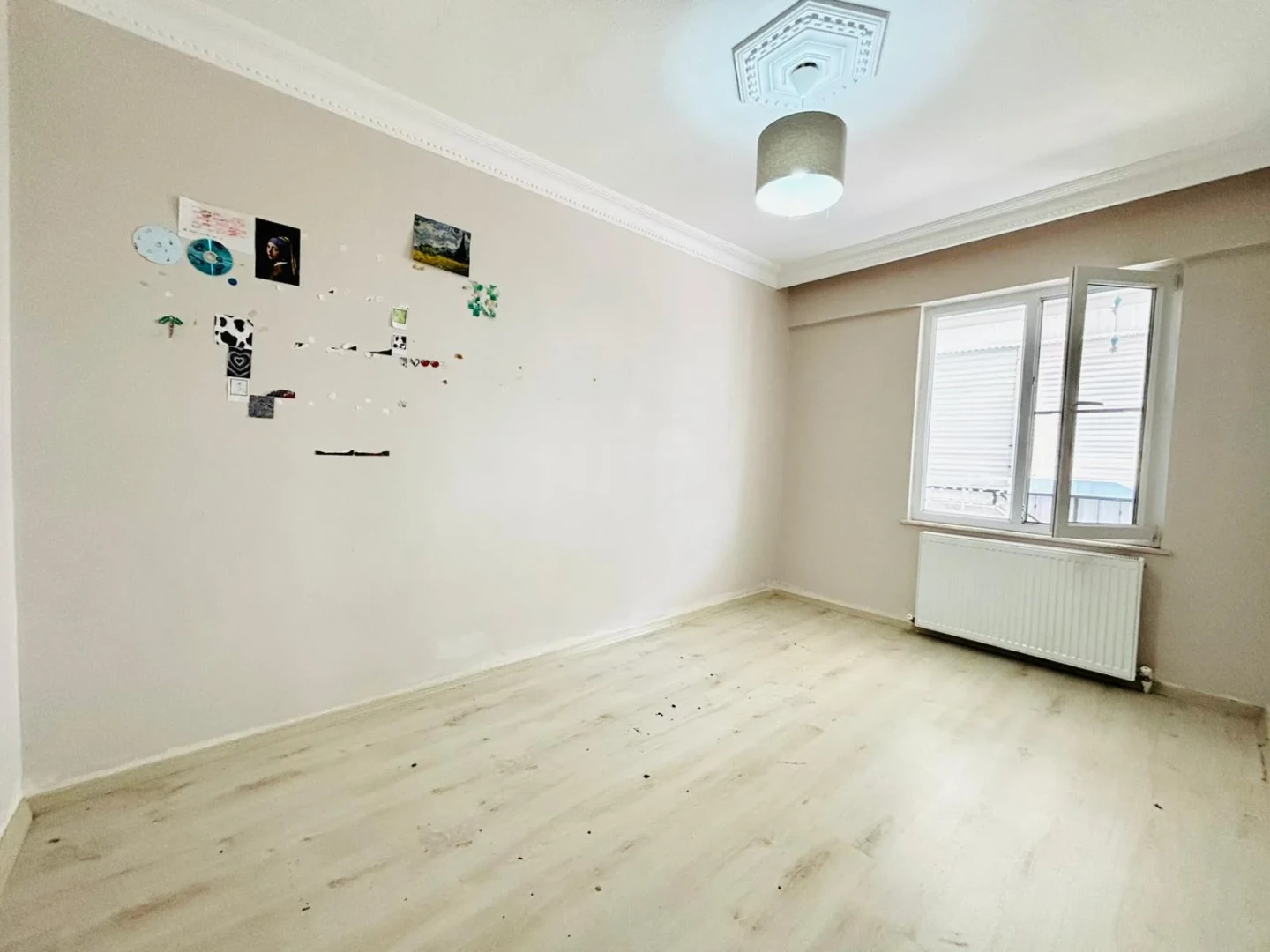 YÜKSELDEN ALTINKUMDA DENİZE 500 MT ÖN CEPHE ŞAHANE 3+1 DAİRE