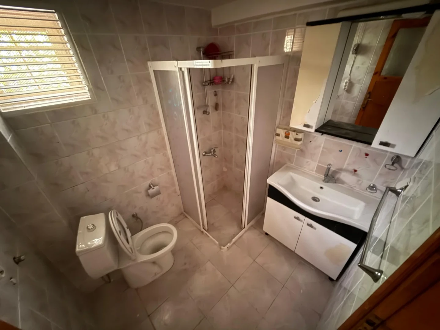 YÜKSEL'DEN ALTINKUM'DA DENİZE SADECE 1 ADIM ÖNCEPHE 2+1 DAİRE