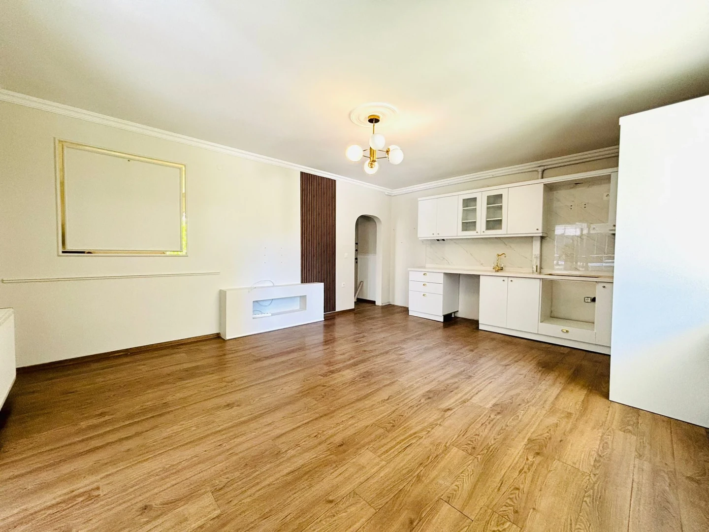 YETKİ YÜKSELDEN İKİZÇAYDA ÖZELTASARIM GENİŞ M2 SATILIK 1+1 DAİRE