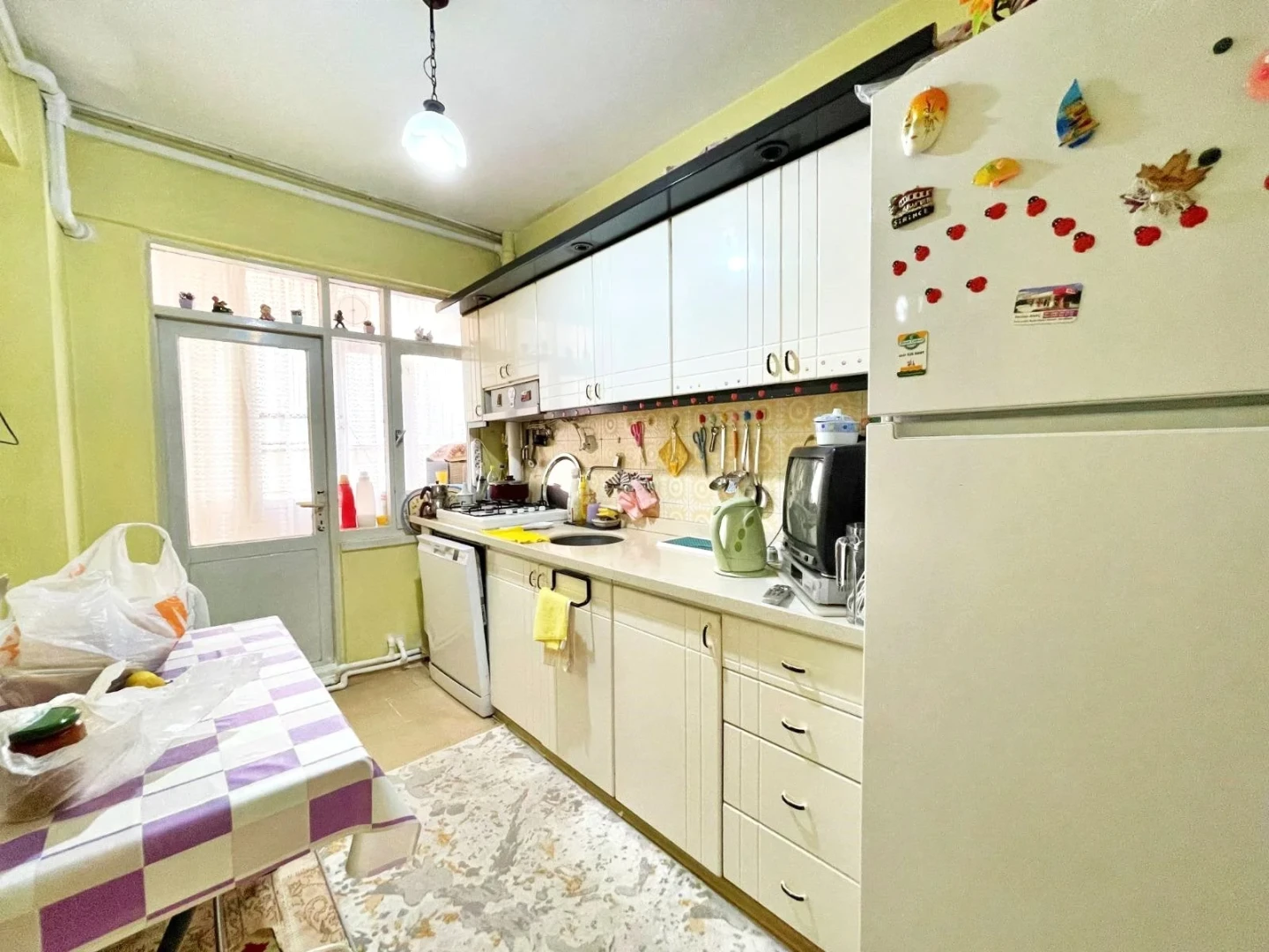 YÜKSELDEN AKÇAYDA DENİZE 50M FULL EŞYALI ÖNCEPHE ARAKAT 2+1DAİRE