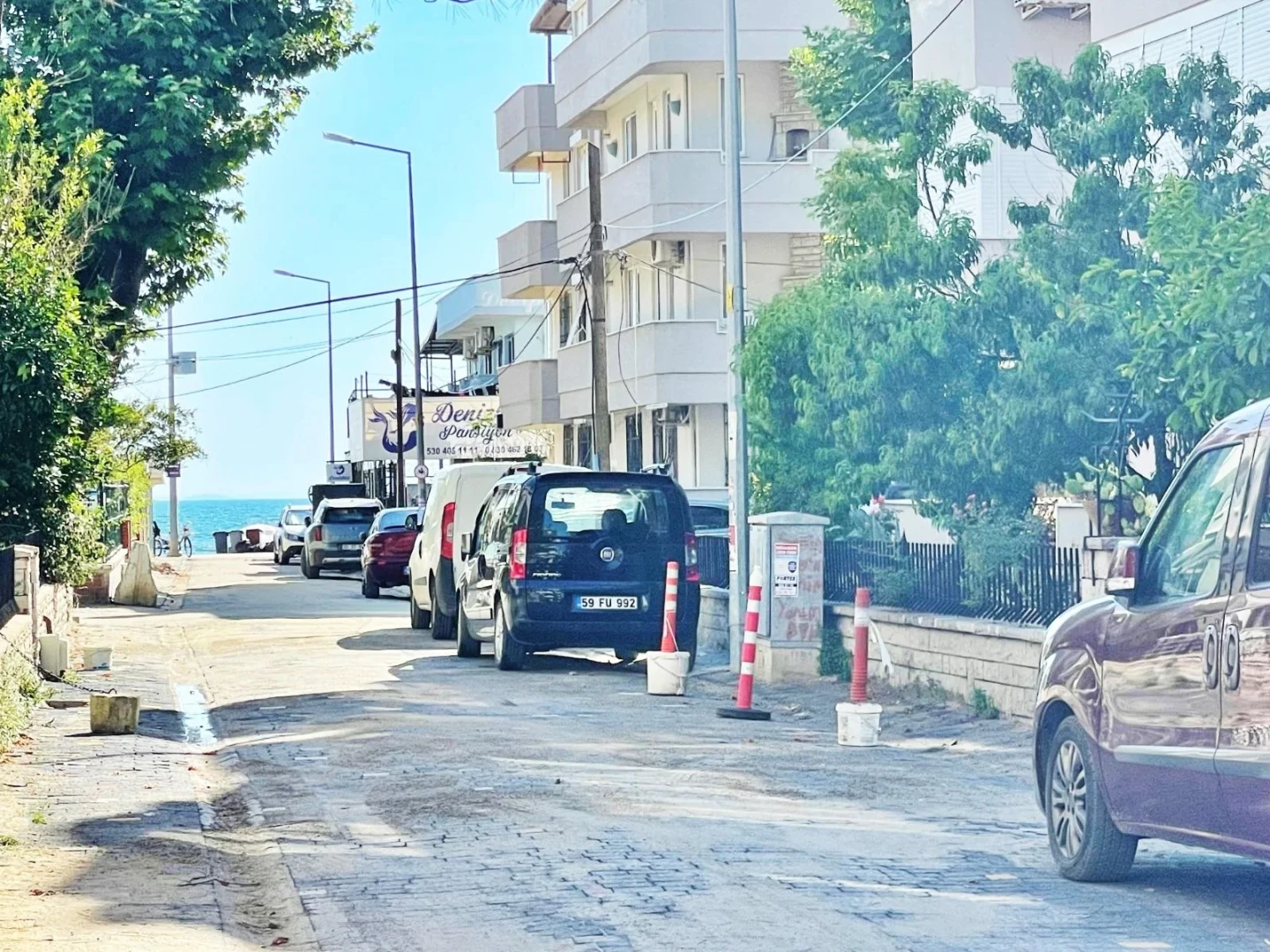 YÜKSELDEN AKÇAYDA DENİZE 50M FULL EŞYALI ÖNCEPHE ARAKAT 2+1DAİRE