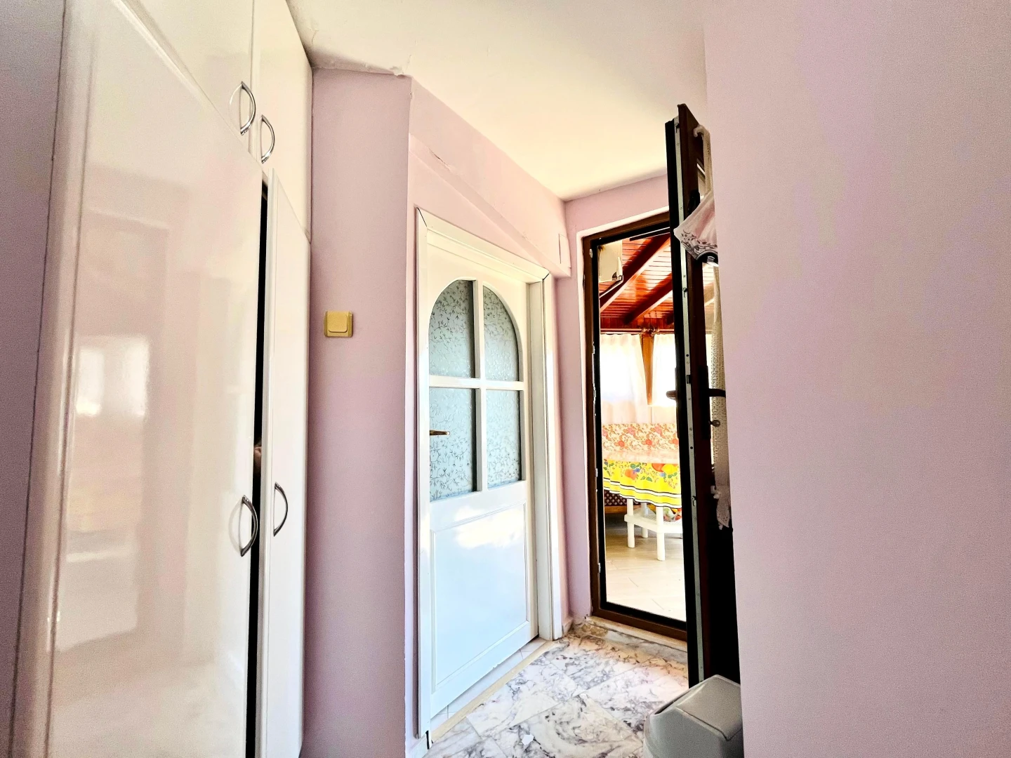 SAKLI CENNET!YÜKSELDEN GÜREDE HAVUZLU GENİŞ BAHÇE 3+1 KÖŞE VİLLA
